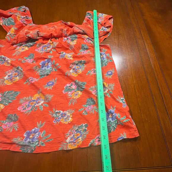 Old Navy Floral Top Size Large - Picture 3 of 6